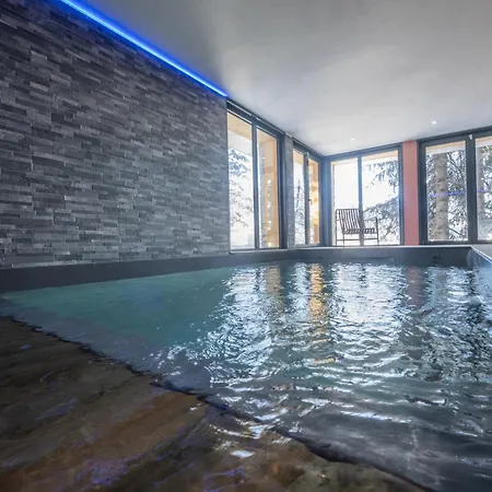 Chalet Du Bois Melay - Piscine - Proche Pistes - 15 Personnes